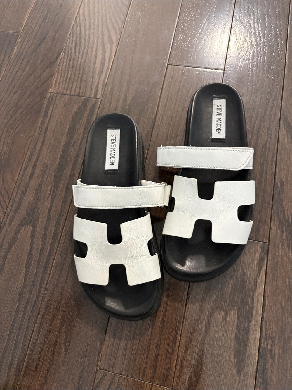 Steve Madden White and Black Cutout Slide Sandals